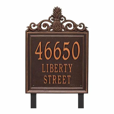 Personalized Lanai Plaque - Estate - Lawn - 3 Line 